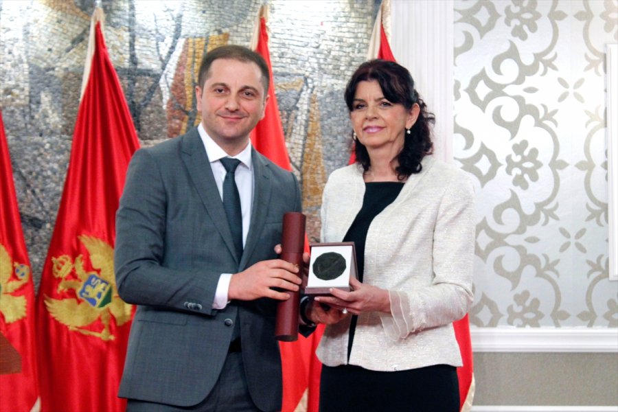 2019011723446162740813823Web