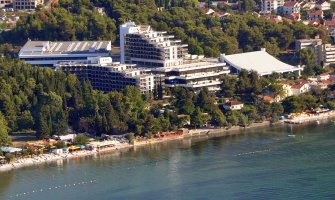 10 miliona za kupovinu 56% akcija i gotovo 28 miliona investicija u Institut Dr Simo Milošević