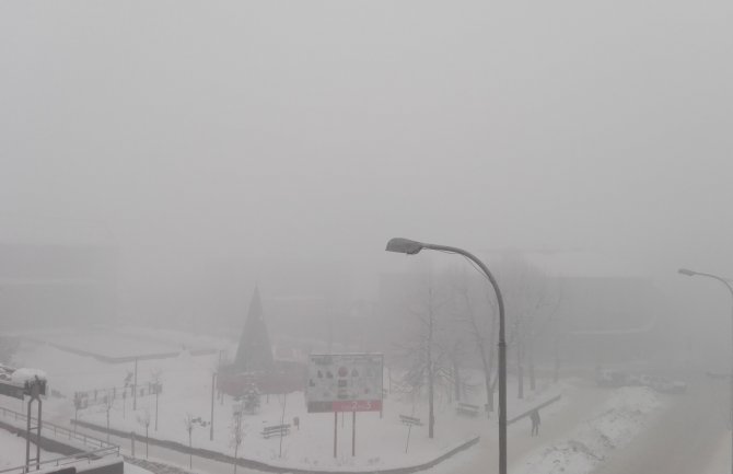 Demokrate uputile zahtjev za vanrednu sjednicu SO Pljevlja zbog aerozagađenja