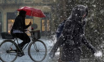 Kiša i snijeg, vjetar pojačan, do 15 stepeni