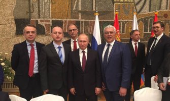 Mandić i Knežević u Podgoricu se vratili službenim avionom Vučića