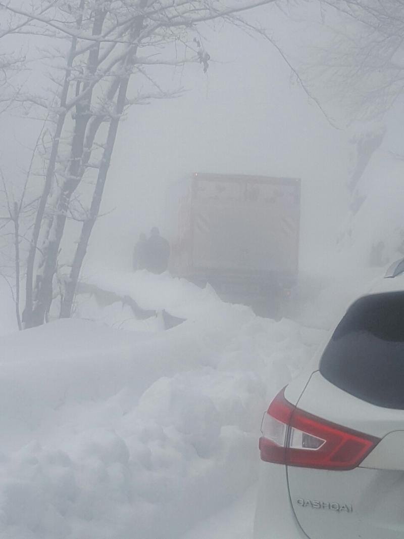 Poteskoceucesnikausaobracaju