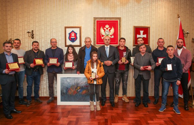 Draško Kaluđerović najbolji sportista Prijestonice, RK “Lovćen” sportska organizacija godine