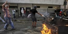 Velike demonstracije u Venecueli: Haos na ulicama Karakasa (FOTO) (VIDEO)