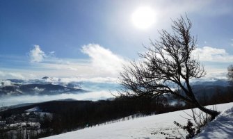 Pretežno sunčano, krajem dana naoblačenje i padavine