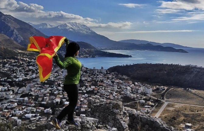 Karolina Ilić iz Bara priprema se da kroči na vrh Himalaja