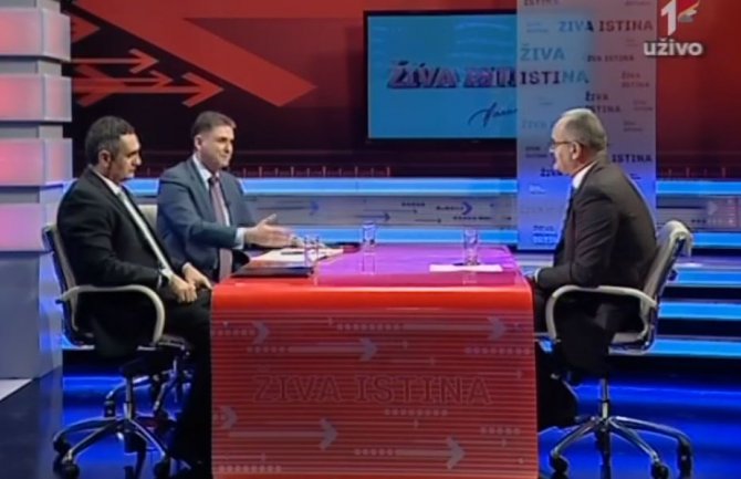 Ivanović:  Cilj Kneževića moralna diskreditacija Đukanovića