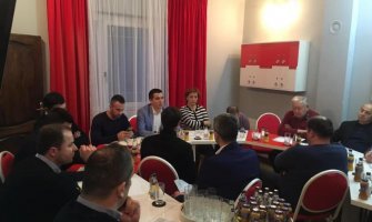 Demokrate: Nastavljaju se aktivnosti na realizaciji Plana vaninstitucionalne demokratske borbe