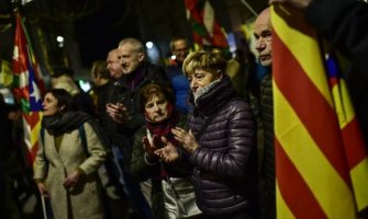 Više hiljada demonstranata u Barseloni protiv suđenja katalonskim separatistima