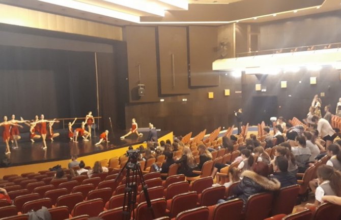 Odabrana djeca koja će predstavljati Herceg Novi na takmičenju „Crna Gora u ritmu Evrope“