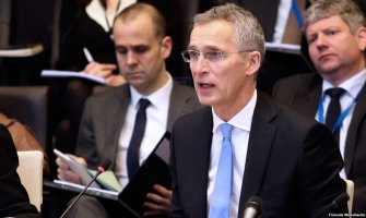 Stoltenberg: NATO u potpunosti poštuje odluku Srbije da bude vojno neutralna