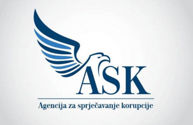 Odluku o visini članarina dostavile 43 partije