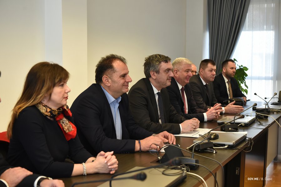 20190221PPVMilutinSimovicdelegacijaKomorskoginvesticionogforuma10