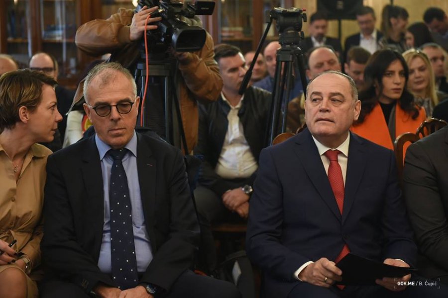 530036593568895382450325766162477289046016n