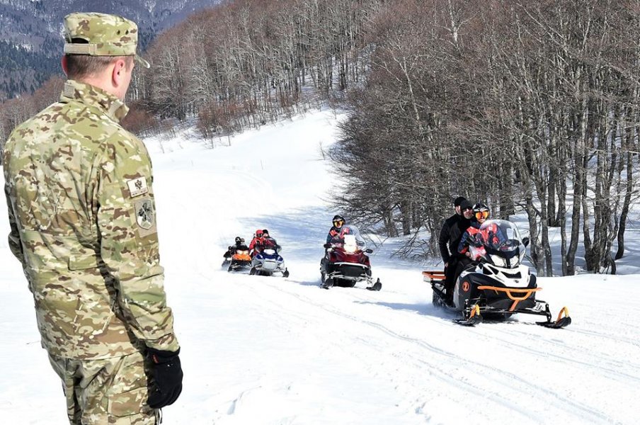 5282970023695563332784887031826289300340736n