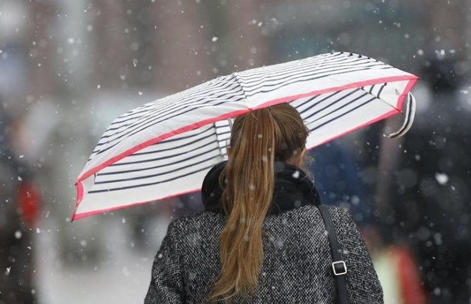 Danas oblačno, provijavanje snijega na sjeveru
