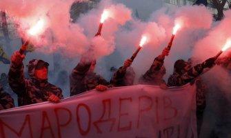 Demonstranti na ulicama Kijeva, traže smjenu Porošenka