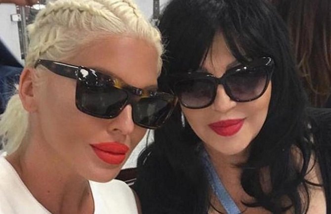 Preminula majka Jelene Karleuše, Divna 