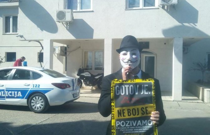 Aktivista Demokrata priveden u Danilovgradu, 