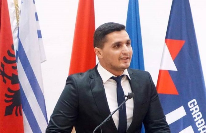 Pepić: Pozdravljamo rušenje DPS-a u Tuzima