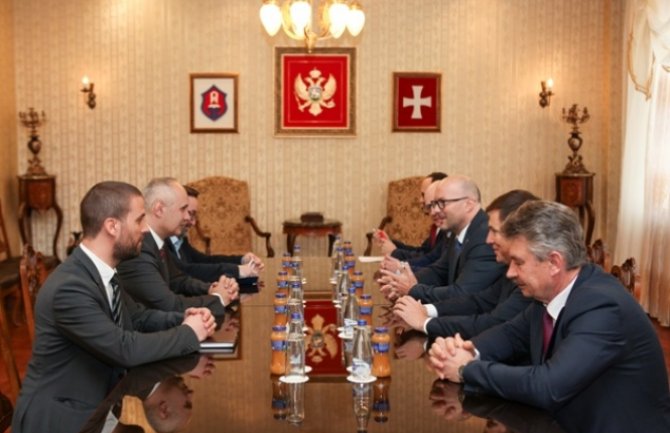 Neupitna podrška Višegradske grupe članstvu Crne Gore u EU