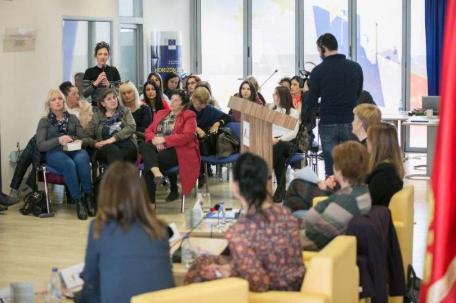 JavnadebataEUinfocentar1