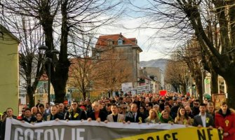 Protest na Cetinju: Nezadovoljna Crna Gora se homogenizovala