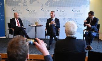 Đukanović: Knežević otvoreno kaže da je krenuo u rat protiv mene, nema tog novca niti ga može biti