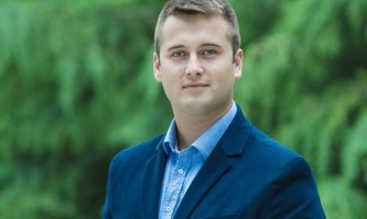 Prelević:  Zar smo počasnu pjesmu zamijenili vandalizmom?