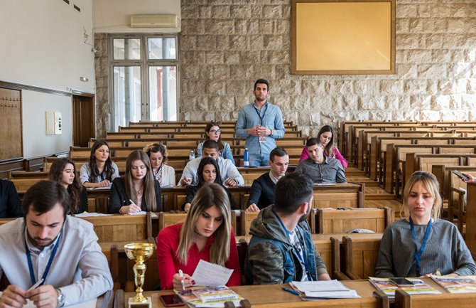 Ojačali kapacitete studenata da utiču na na proces donošenja odluka