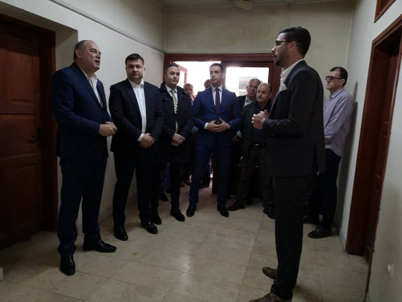 556747172727751036535292543856876848676864n