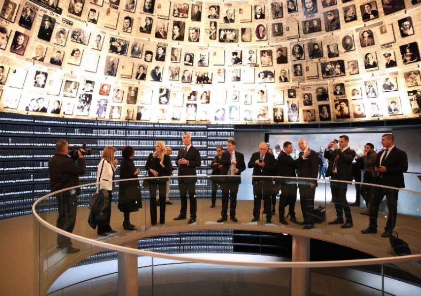 PosjetaYadVashem1
