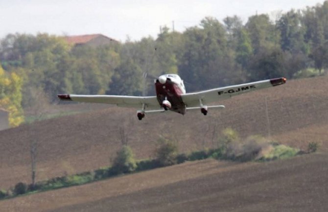 Uslovna kazna za 72-godišnjaka koji je avionom pregazio komšinicu