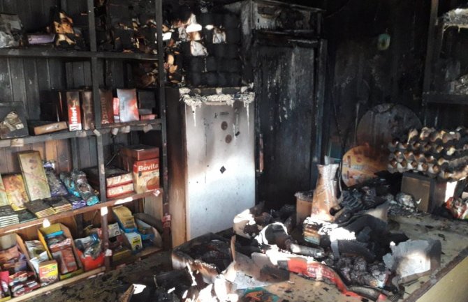 Paljenje imovine Tomkića: HNV traži ličnu odgovornost nadležnih i da grad i država obnove objekat