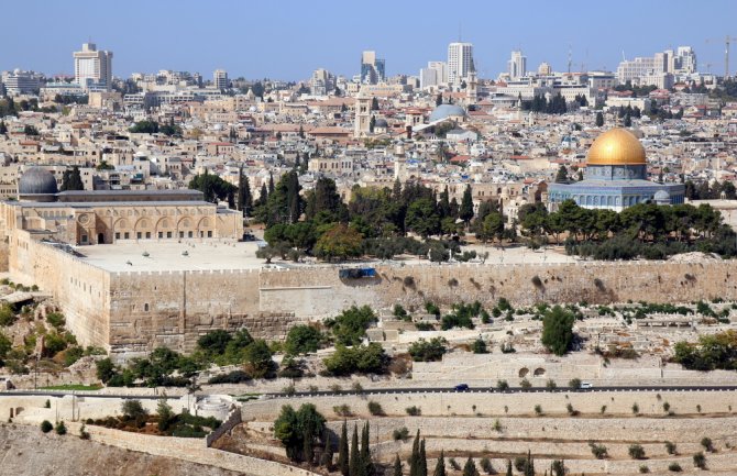Ambasada Palestine u CG traži objašnjenje: Zašto je Đukanović obišao Stari grad Jerusalim