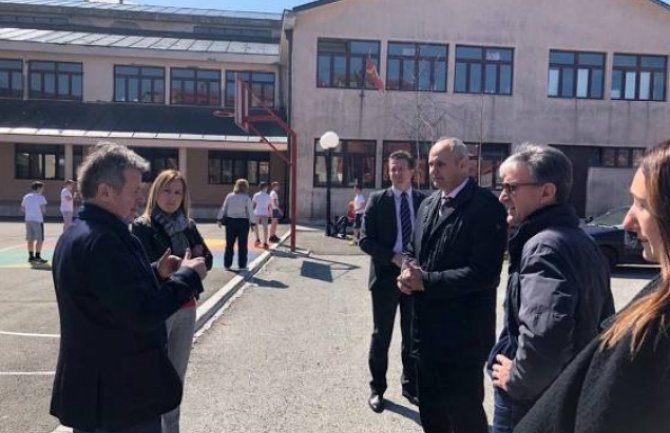 Glavni državni arhitekta posjetio Cetinje: Projekat značajan za grad i građane