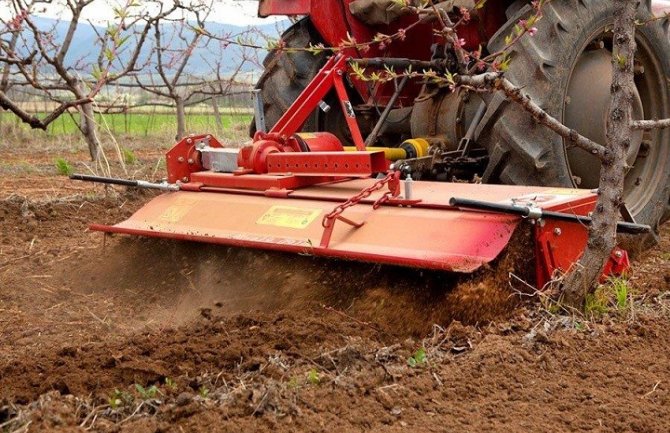 Izuzetno interesovanje domaćina za nabavku mehanizacije: Skoro 900 zahtjeva, više od 2,2 miliona eura investicija