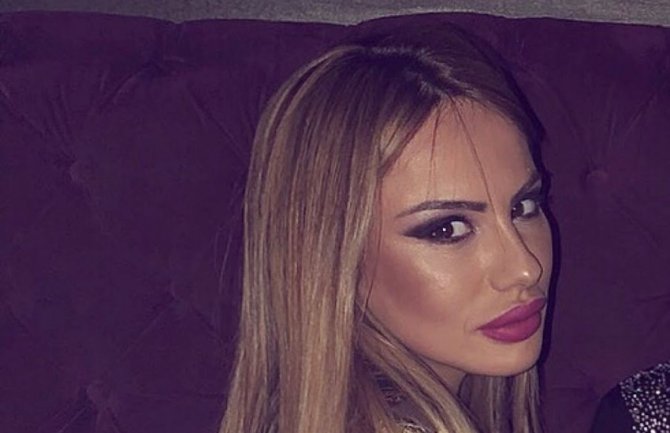 Podgoričanka uhapšena zbog pištolja-olovke, oduzeto vozilo i skupocjeni sat