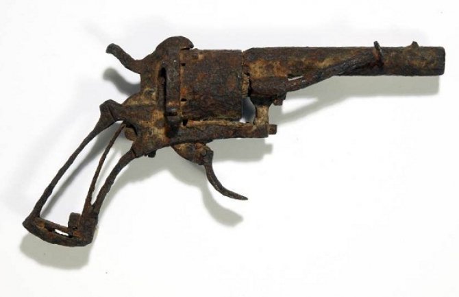 Na aukciji revolver kojim se ubio Van Gog