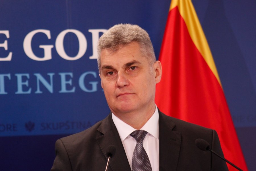 2019040423581745143274067Web