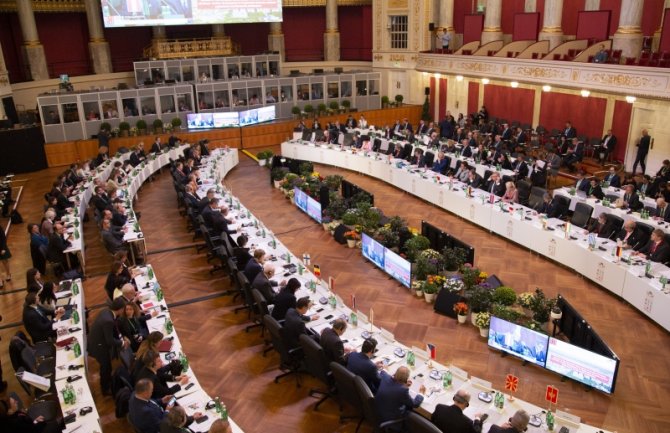 Ohrabrujuće poruke iz Beča: Aktivnosti u CG se pažljivo prate