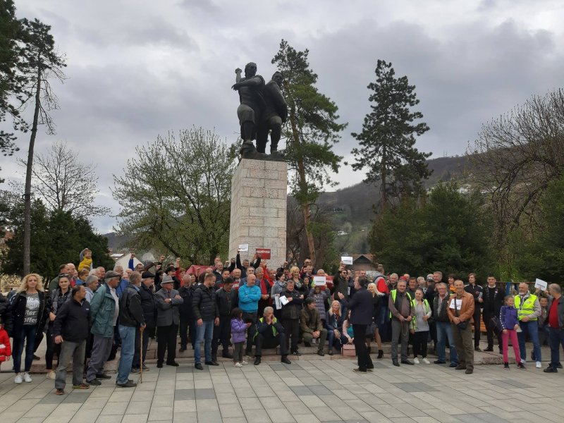 570901228499609786974871598782699554734080o