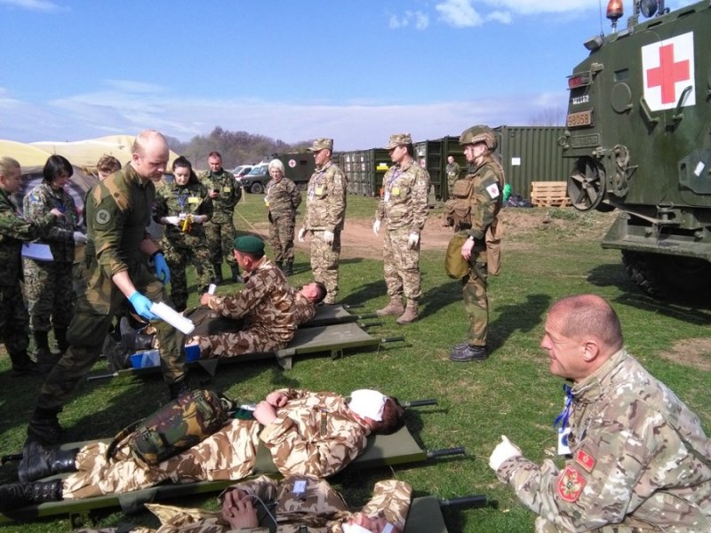 Snazniratnik19naslovna