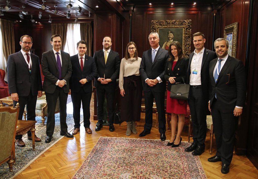 PredsjednikukanovisapredstavnicimauesnikaKonferencijemladihparlamentaraca1