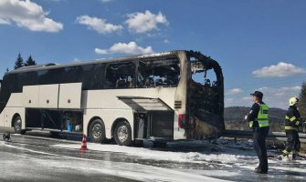 Hrvatska: Autobus pun mađarskih turista se zapalio u tunelu 