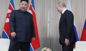 Putin se sastao sa Kim Džong Unom