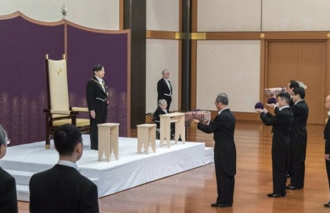 U Japanu inaugurisan novi car Naruhito