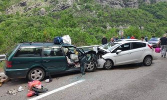 U udesu na putu Podgorica- Kolašin pet osoba povrijeđeno