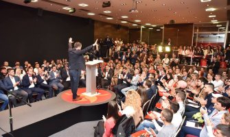 Bečić jedini kandidat za predsjednika Demokratske Crne Gore