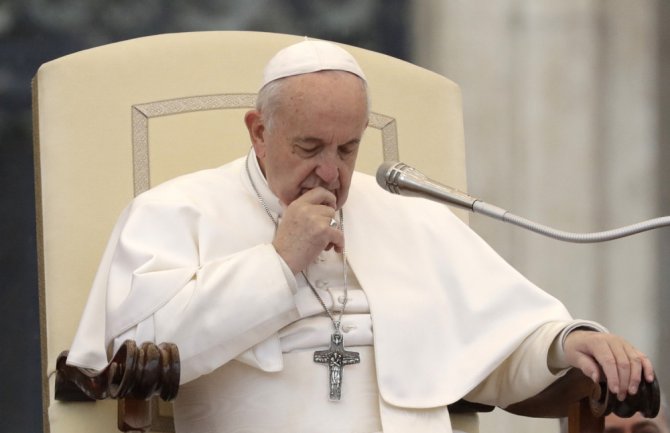 Papa Franjo postao član slavnog hrvatskog fudbalskog kluba (FOTO)